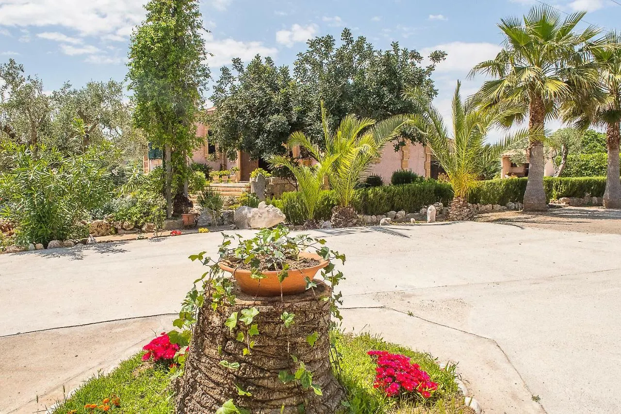Villa Pula Vinas Country Villa 3 Bedrooms Pool And Fabulous Views Of The Pula Golf Course Near Son Servera  Son Servera (Mallorca)