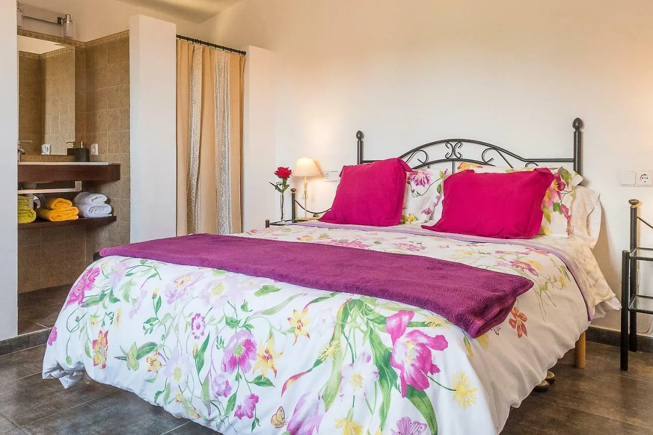 Villa Pula Vinas Country Villa 3 Bedrooms Pool And Fabulous Views Of The Pula Golf Course Near Son Servera