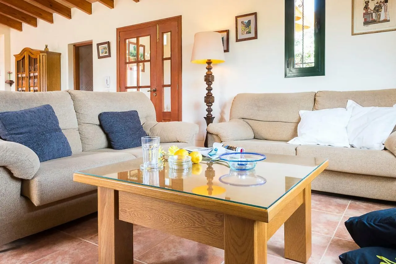 Villa Pula Vinas Country Villa 3 Bedrooms Pool And Fabulous Views Of The Pula Golf Course Near Son Servera