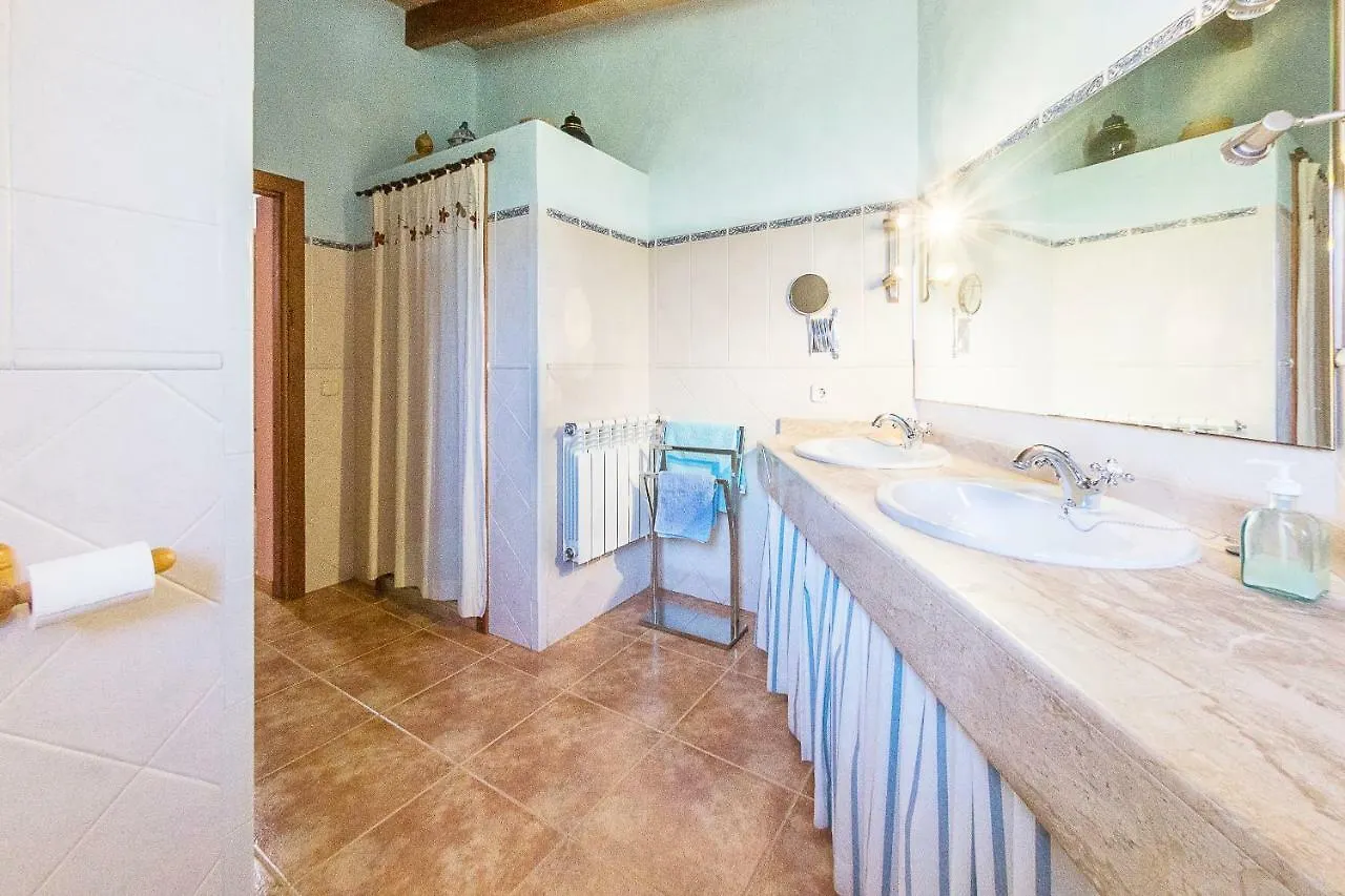 Villa Pula Vinas: Golf Course View Country Villa with Pool Son Servera