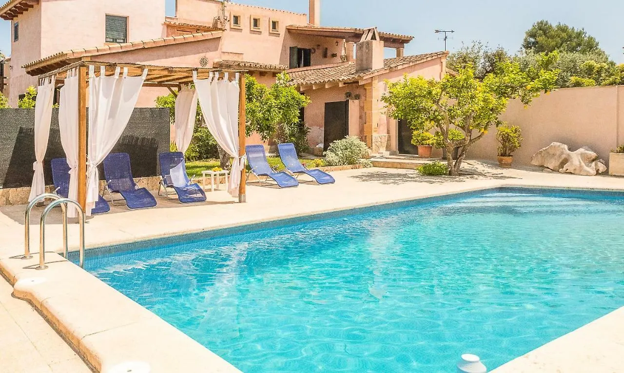 Villa Pula Vinas: Golf Course View Country Villa with Pool Son Servera